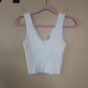 Madewell V-Neck Sweater Tank in White Size M